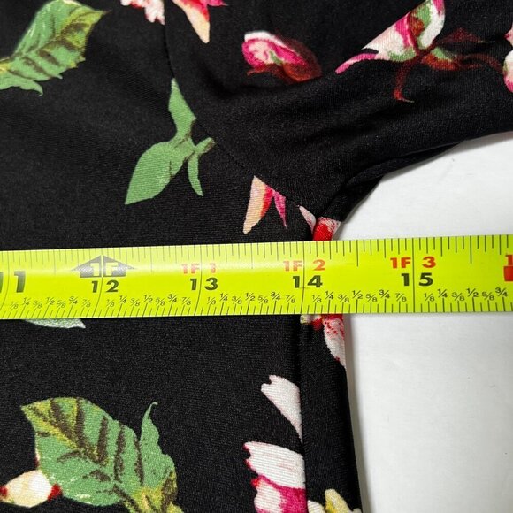 Betsy Red Couture Black w Large Floral Print A Line Stretch Pockets Size S - Picture 5 of 6